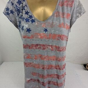 Rock & Republic Gray and Red Abstract American Flag Stars & Stripes Large